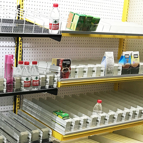 Empujadores plásticos de la primavera del empujador del estante de la bebida de la botella del cigarrillo del supermercado del tamaño ajustable