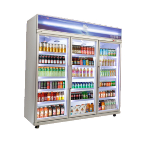 Enfriador vertical enchufable de refrigeración por aire diaria de varias plataformas de 1 a 10 ℃ con puerta de vidrio y tablero publicitario