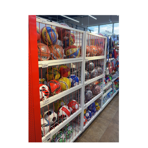 Jaula de exhibición para pelota en la tienda
