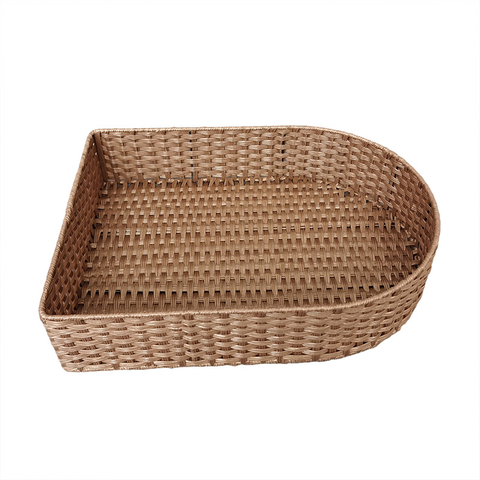 Cesta semicircular de ratán de plástico