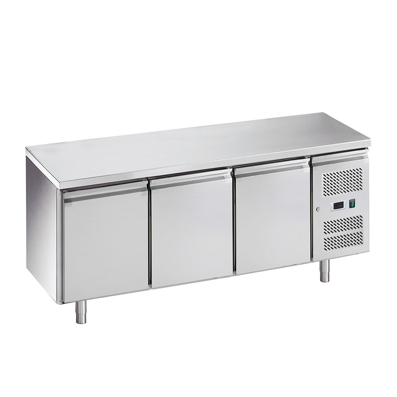 Refrigerador comercial bajo encimera
